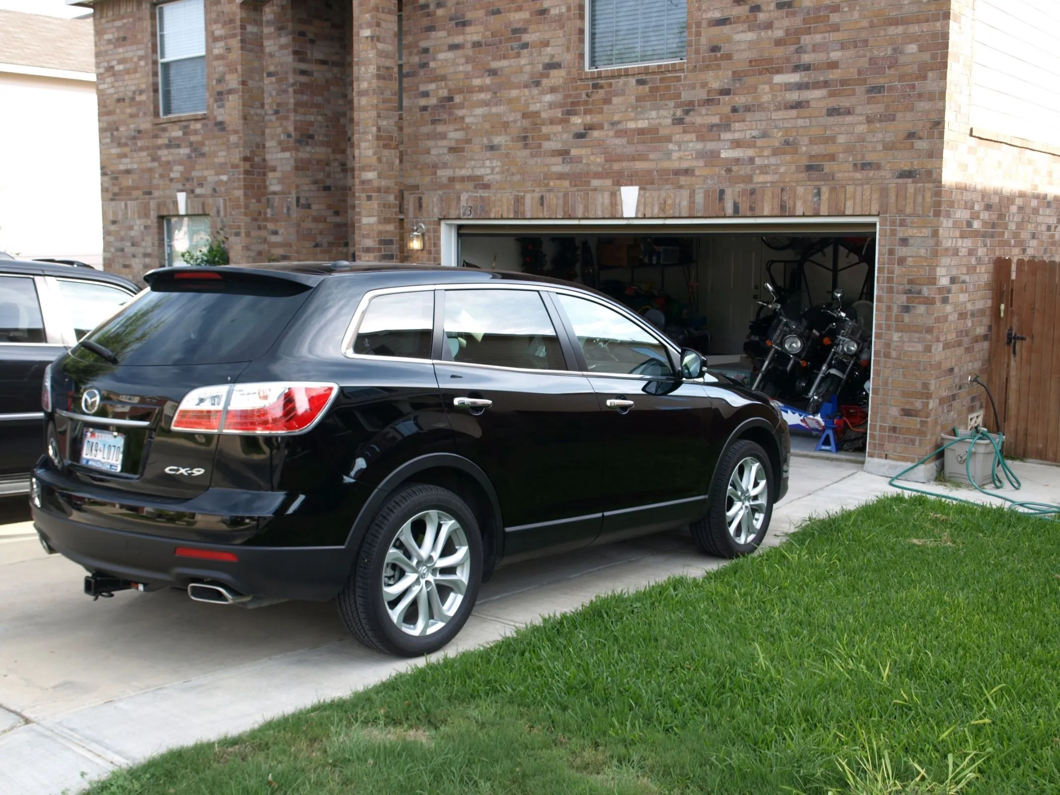 CX9 1.jpg