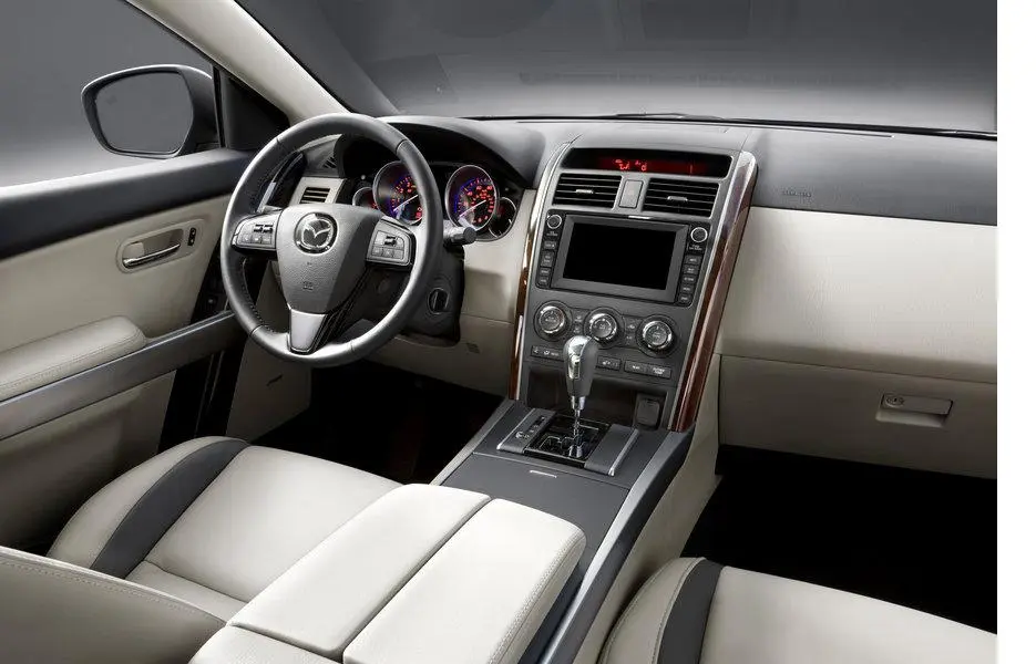 CX9_3.JPG