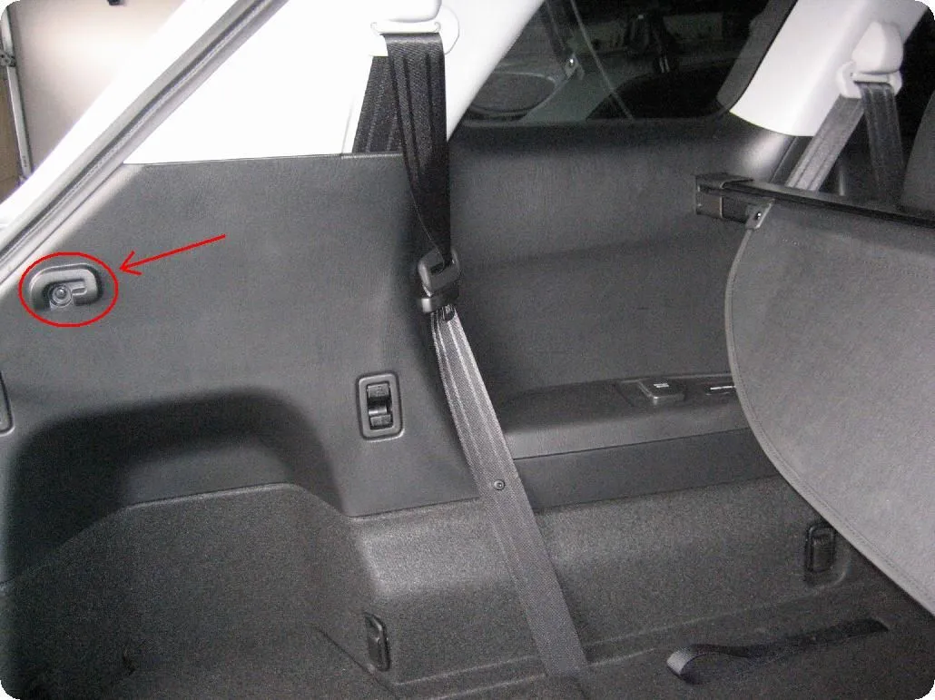 Cx9_cargo_cover_2.jpg