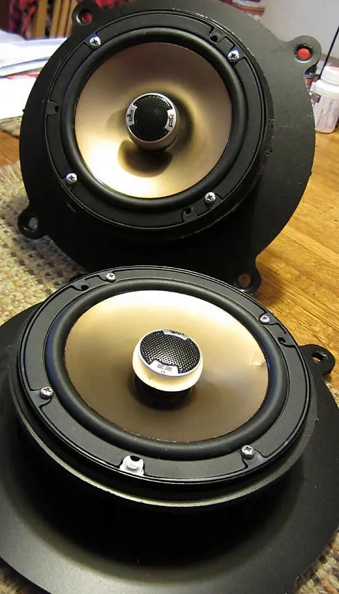 DB651s_012.jpg