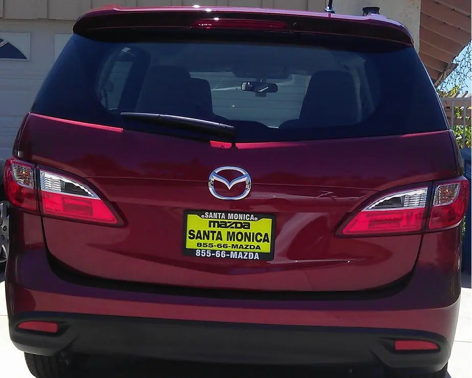 debadge.JPG