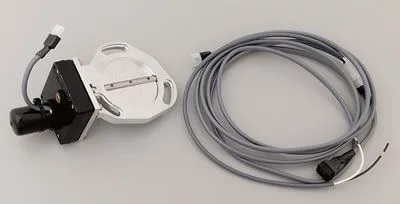 dmh-20030-1_w.jpg