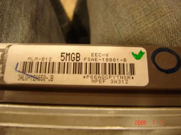 ecu1.JPG