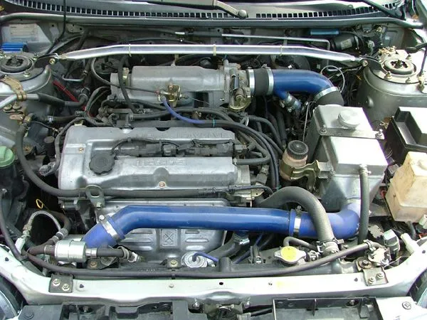 engine%20bay.jpg