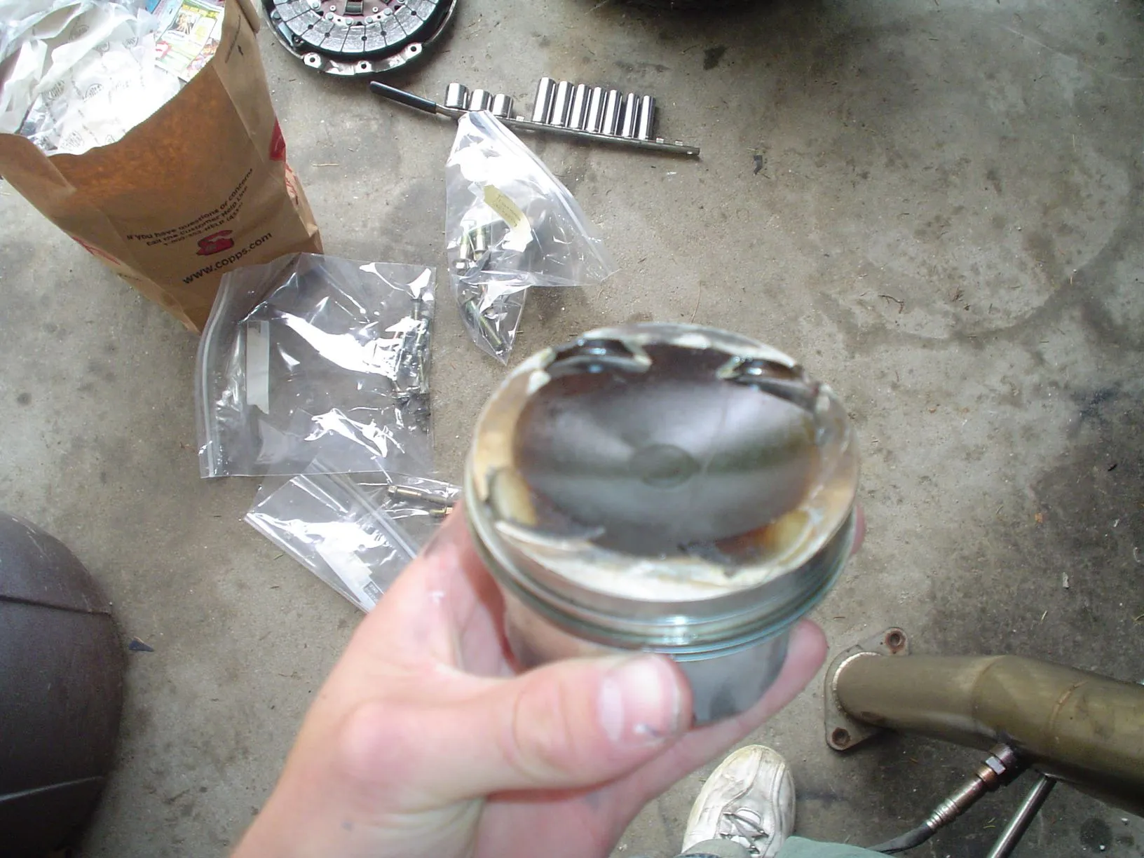 Engine piston 002.webp