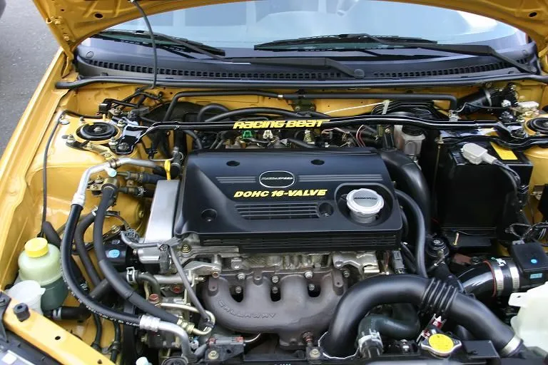 engine_bay1.JPG