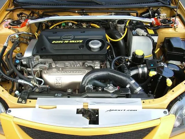 engine_bay15.JPG