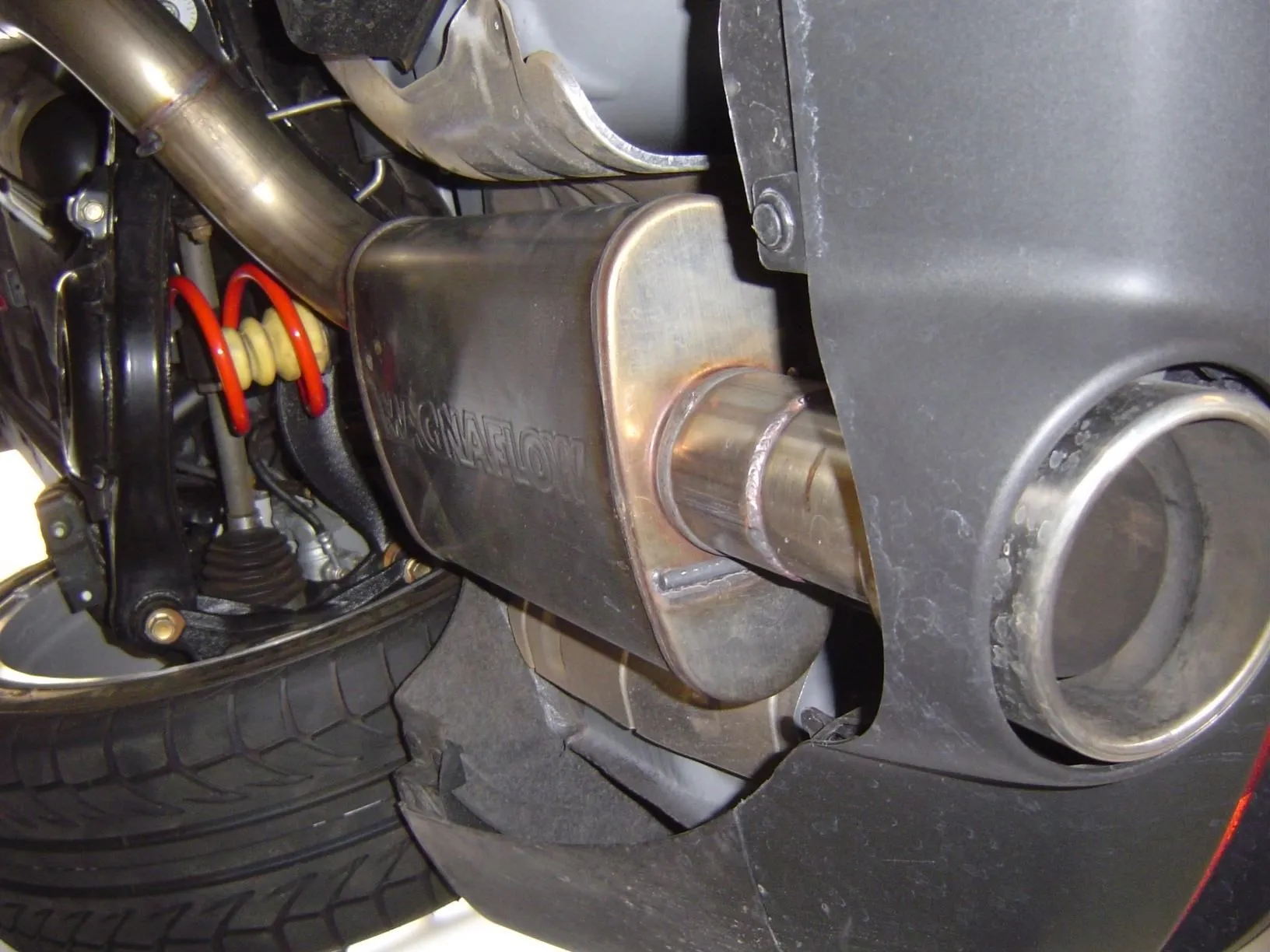 Exhaust 2.jpg
