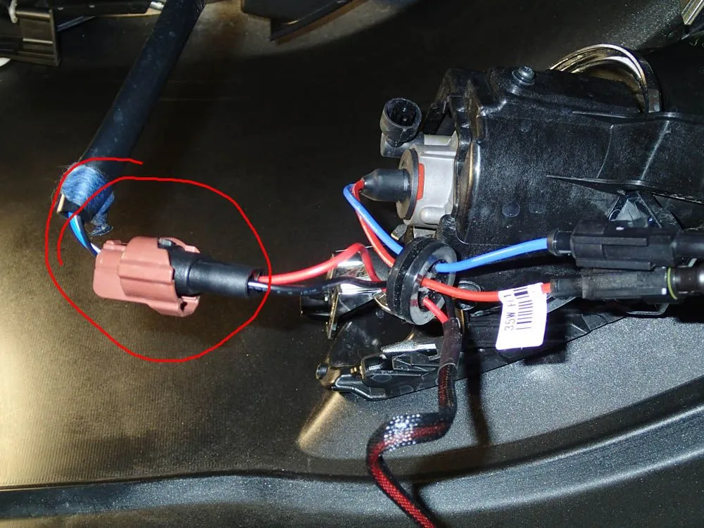 flip_harness_connection.JPG
