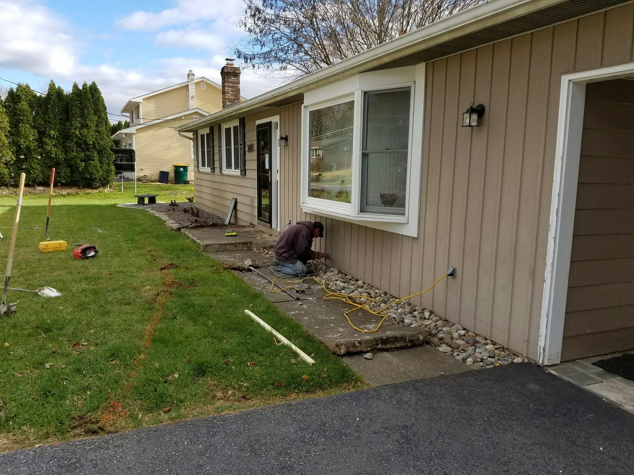 Front Patio - Prep.webp