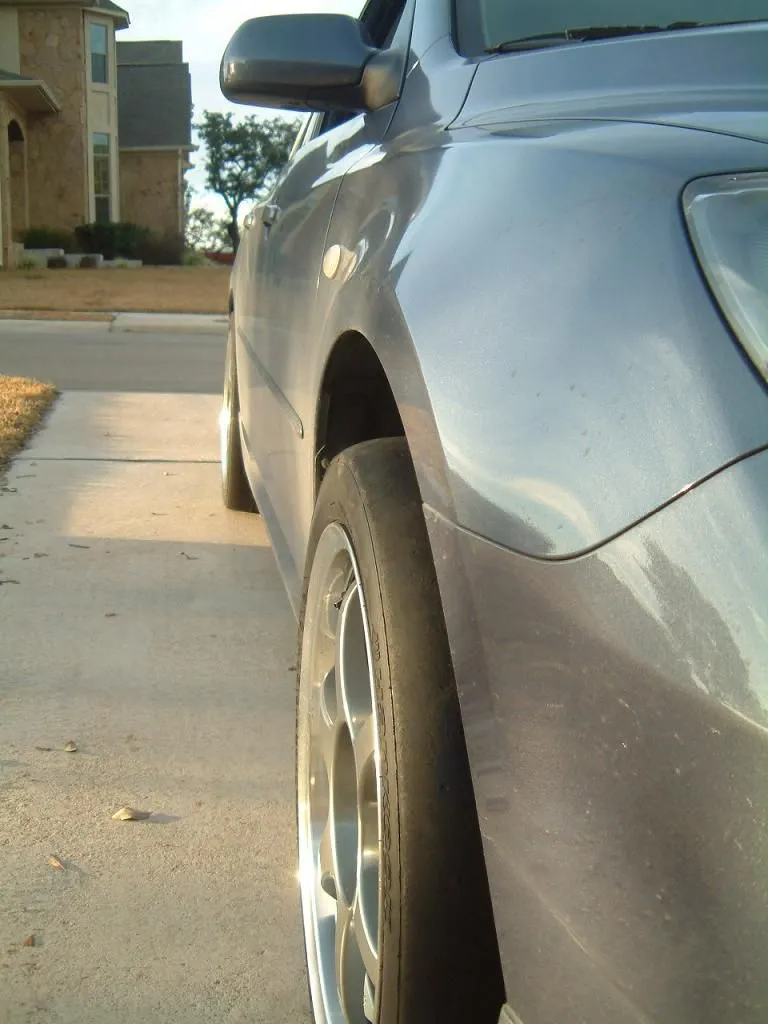 front_tire1_reduced.JPG