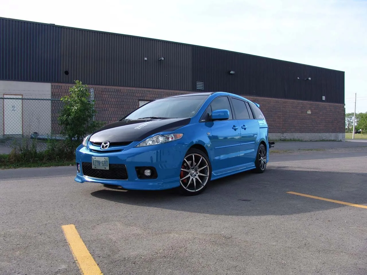 FRONT_VIEW_BLU1.jpg