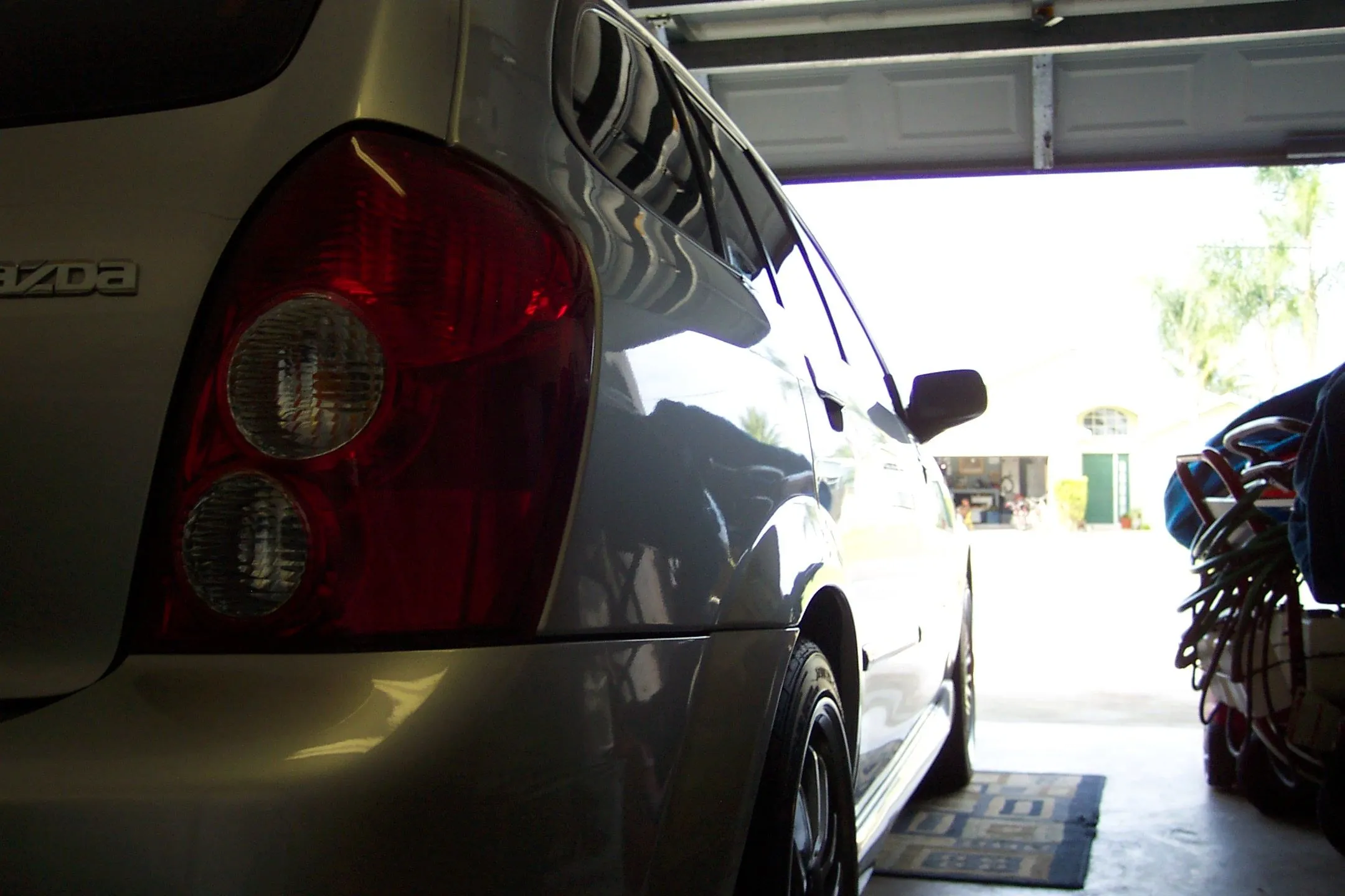 garage1.JPG
