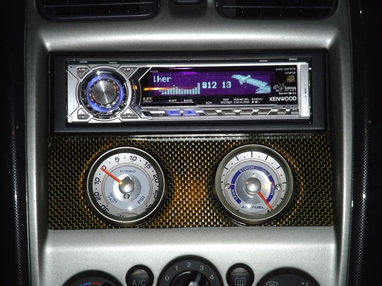 gauges 004.jpg