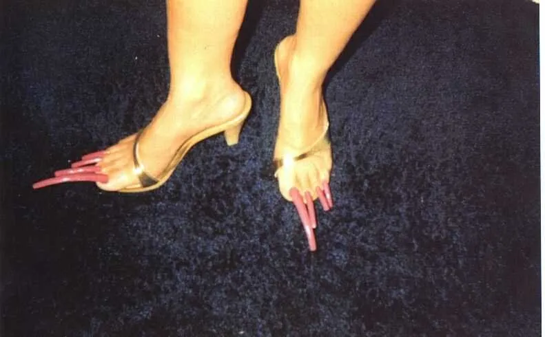 ghettofeet1.webp