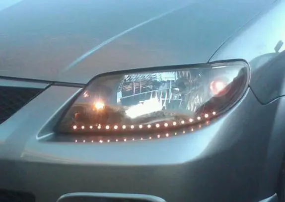 headlight.JPG