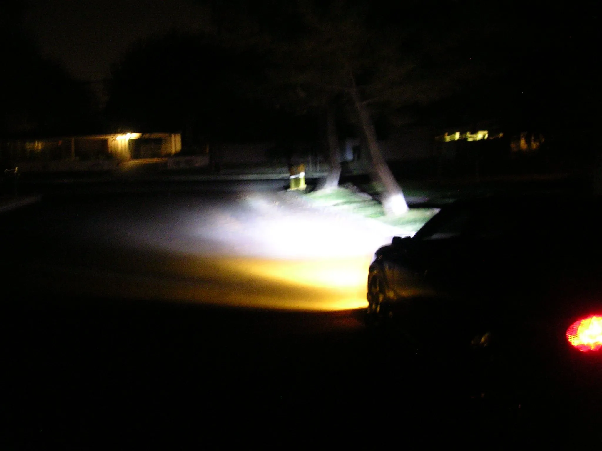 headlights2.jpg