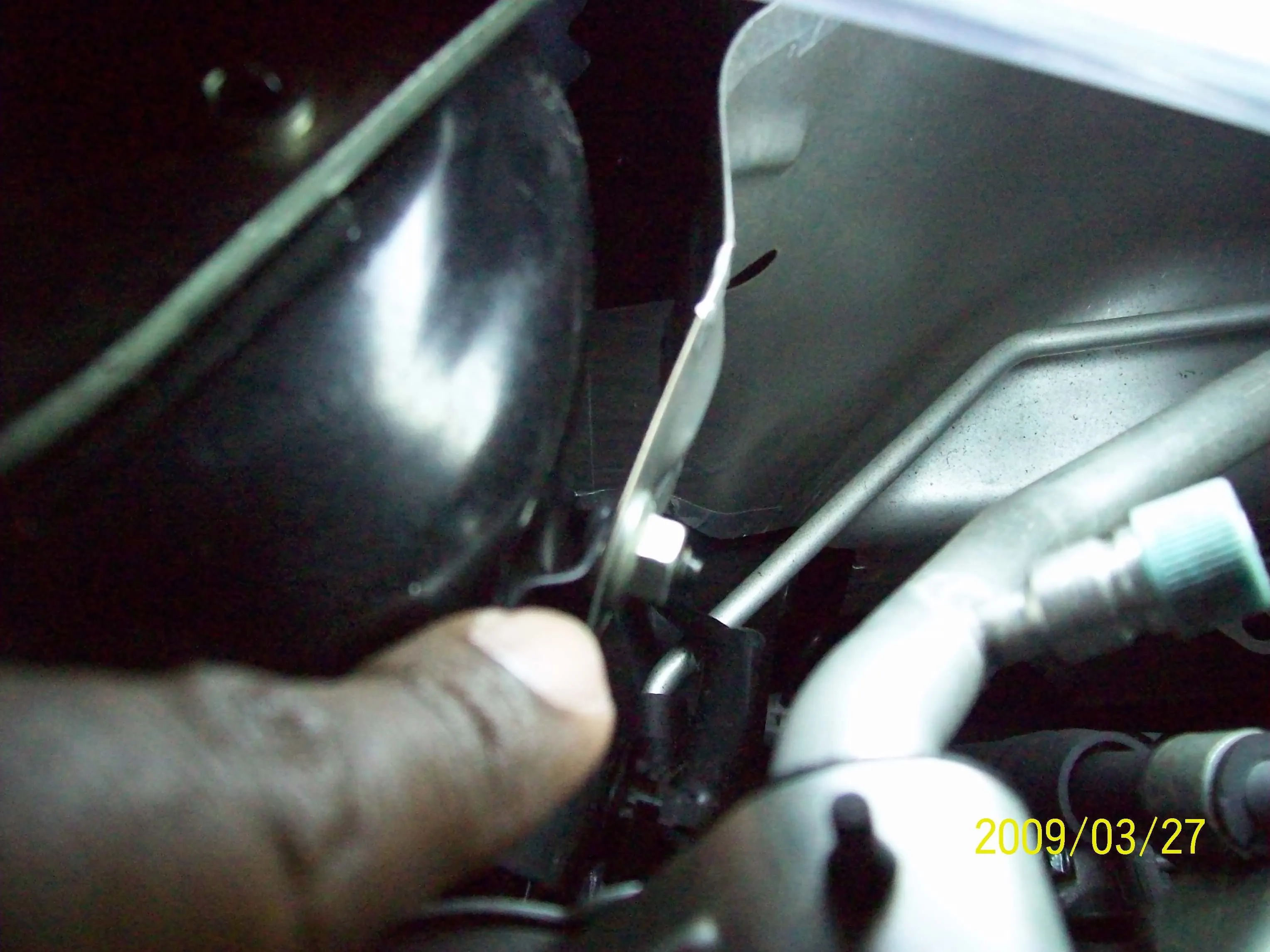 HeatShld Screws II.jpg