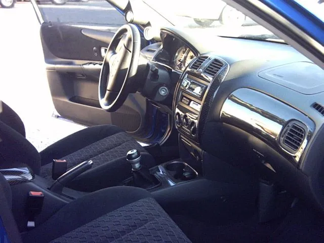Interior_New_05MAY04.jpg