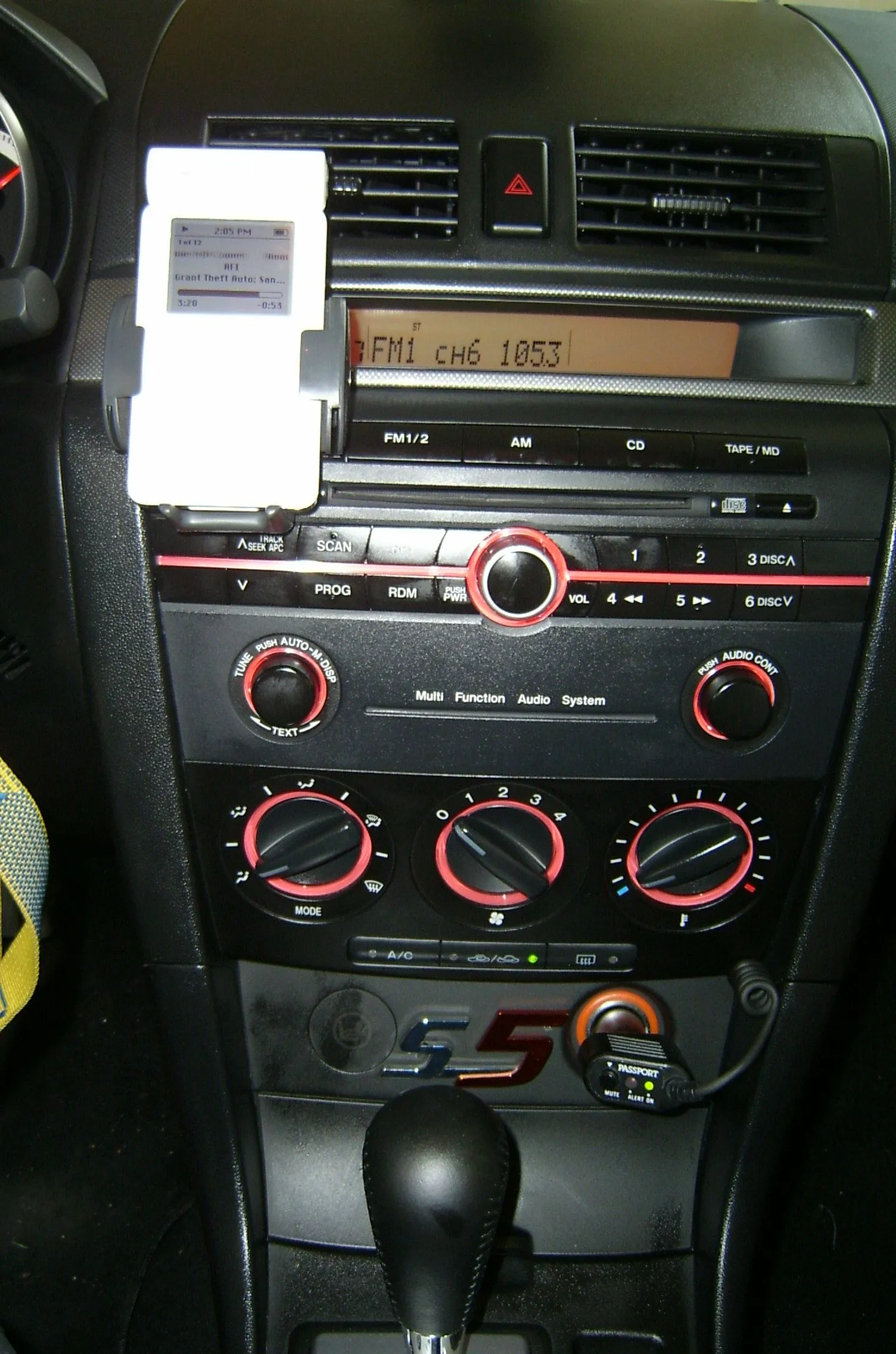 IPOD MOD 005.jpg