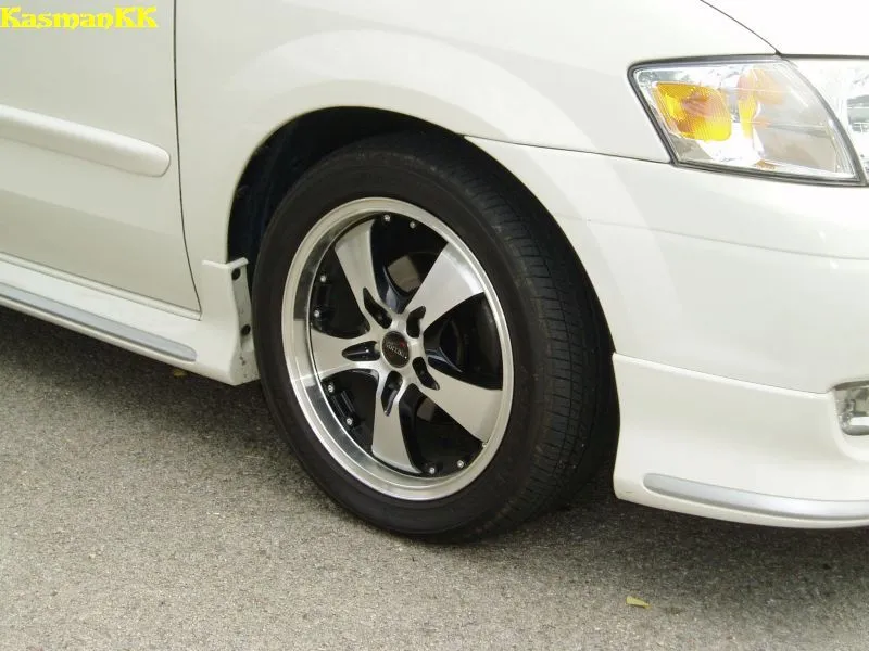 lowered&NewRim.jpg