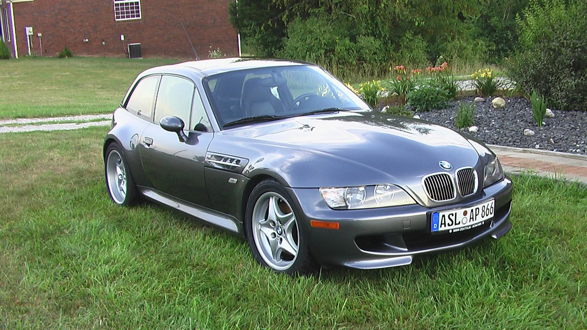 M coupe....for sale 017.JPG