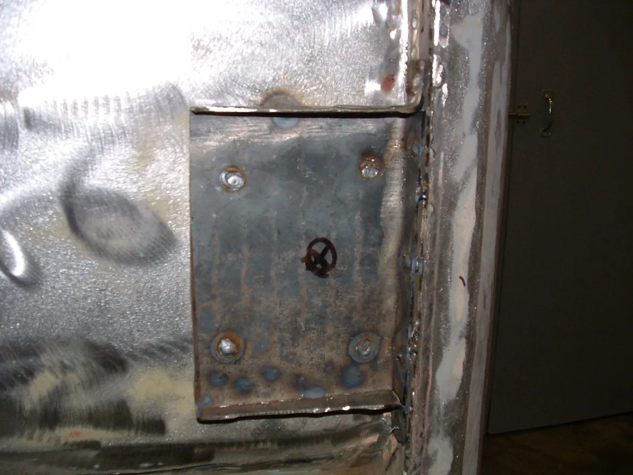 Mazda 1200 cab mount fab.JPG