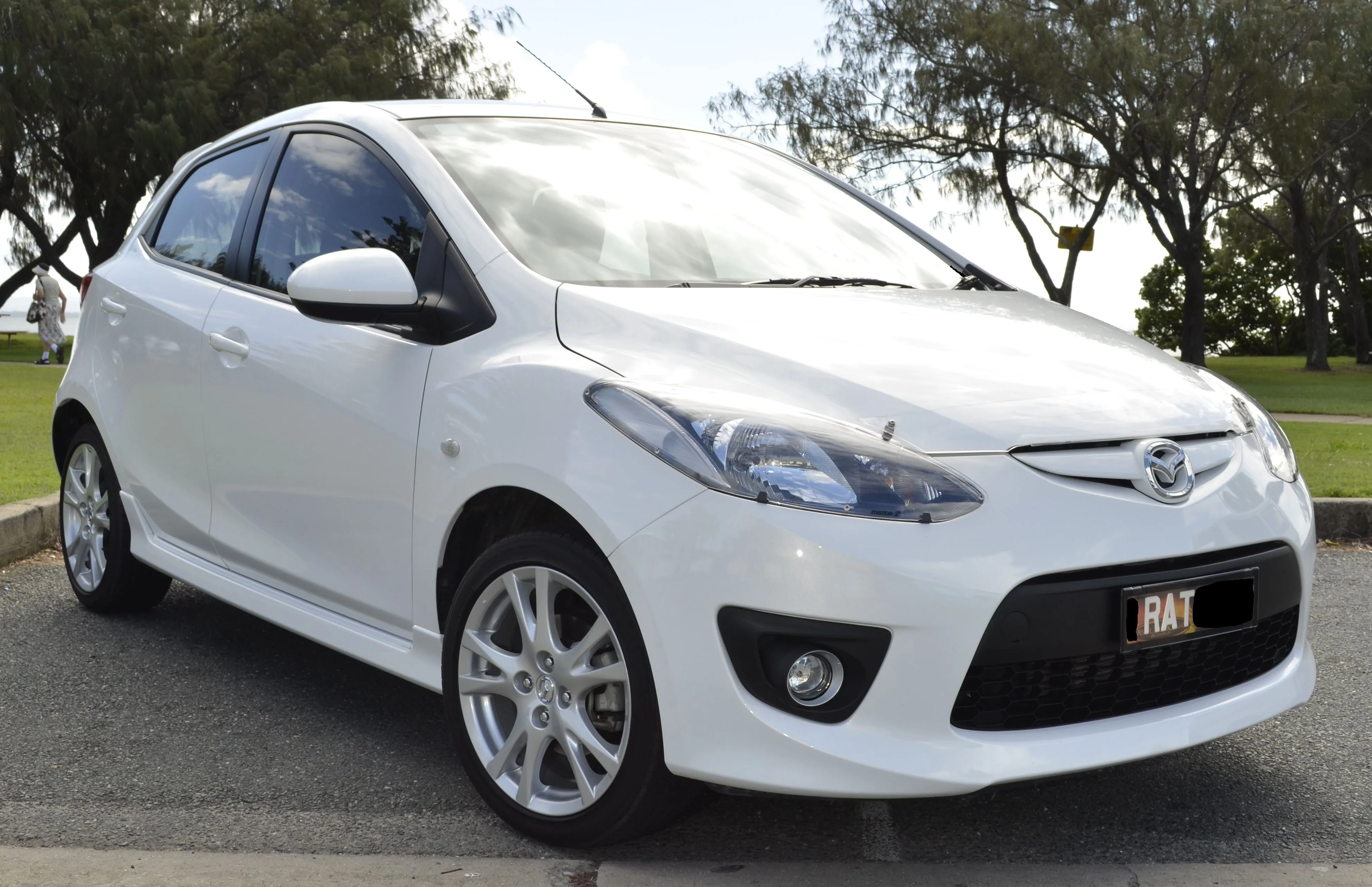 Mazda 2082.jpg