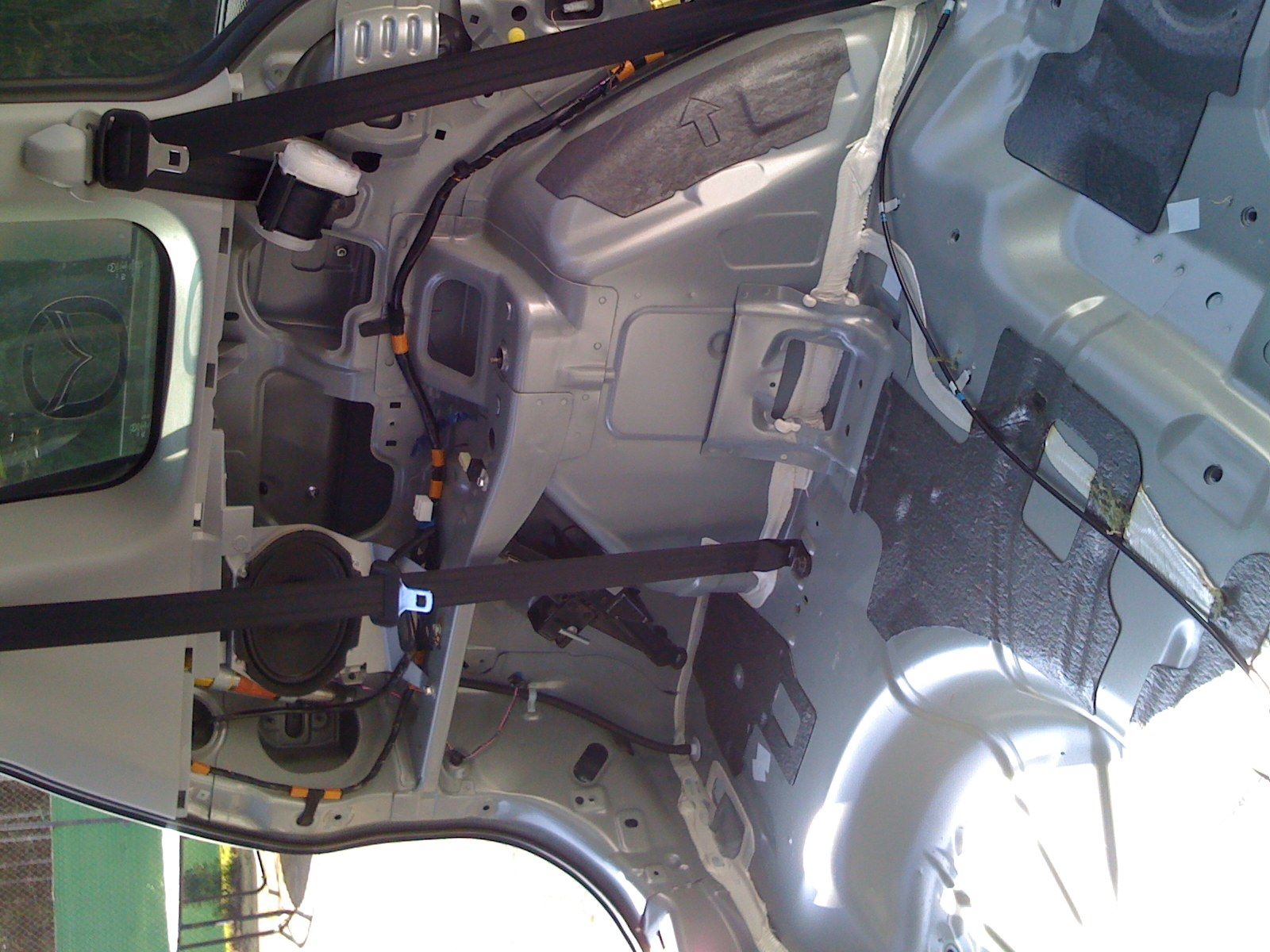 Mazda 5 interior 001.jpg