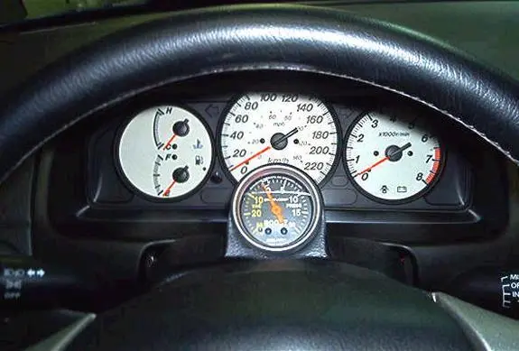 mazda mp3 '02 turbo guage.jpg