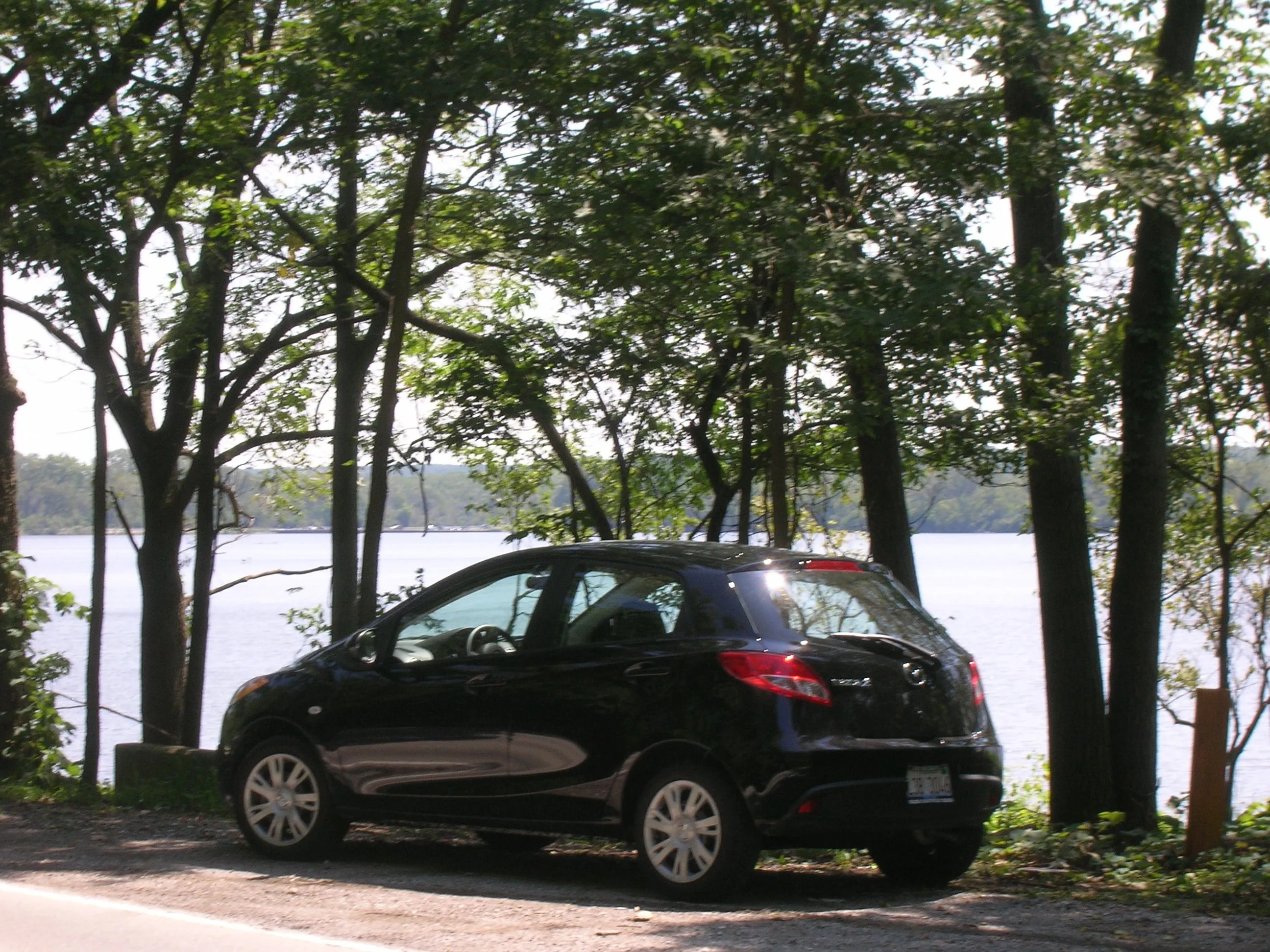 Mazda2 (5).JPG