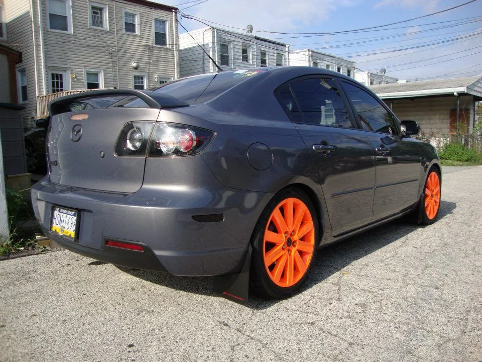 mazda2.jpg