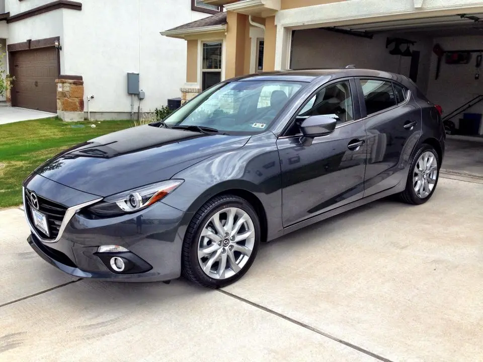 mazda3.jpg