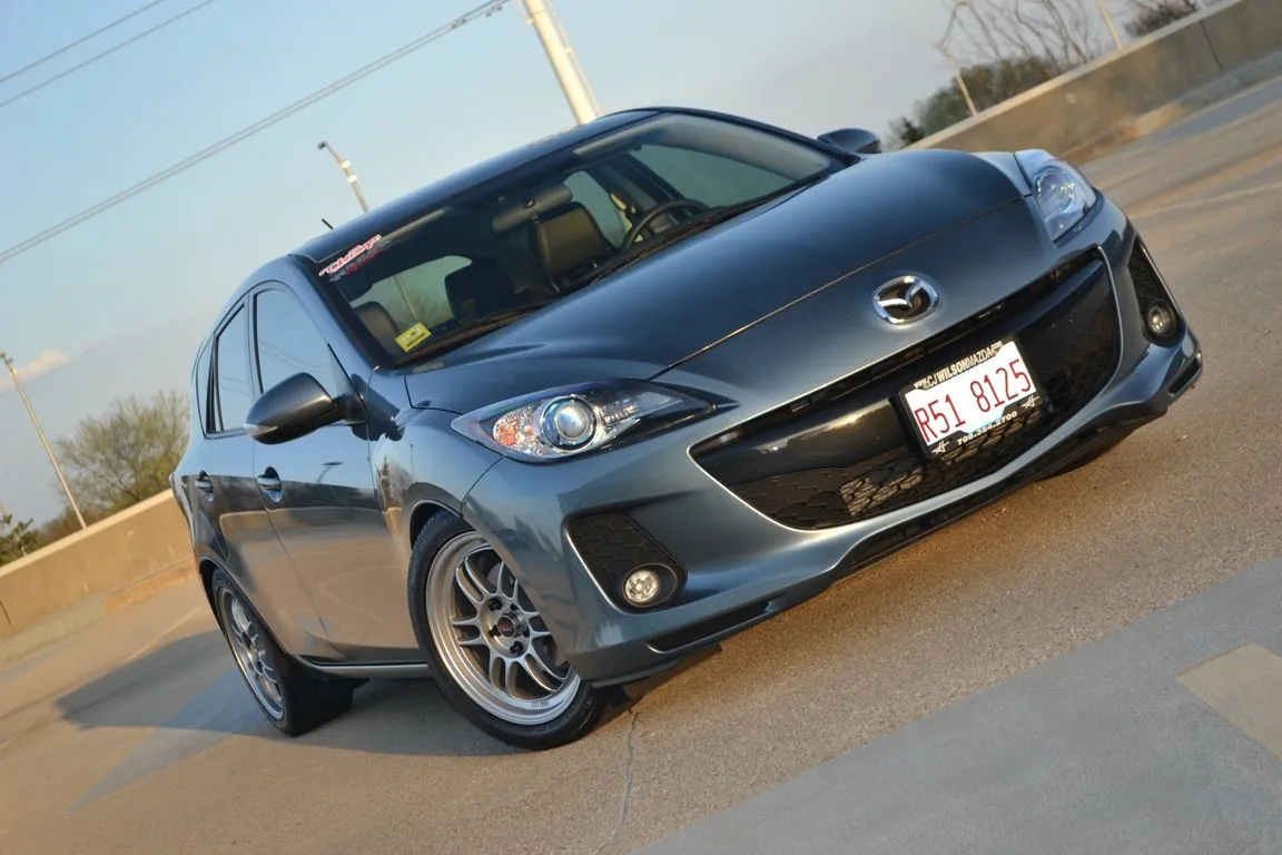 Mazda3_001.jpg