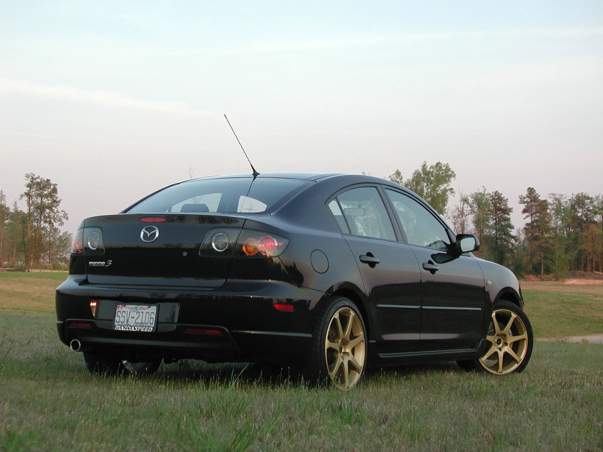Mazda3back.jpg