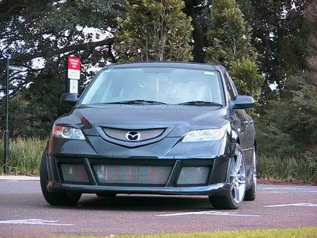 Mazda_3_4.jpg
