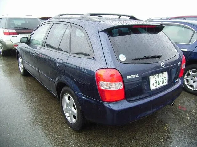 mazda_familia_a1127343448b773172_2.jpg
