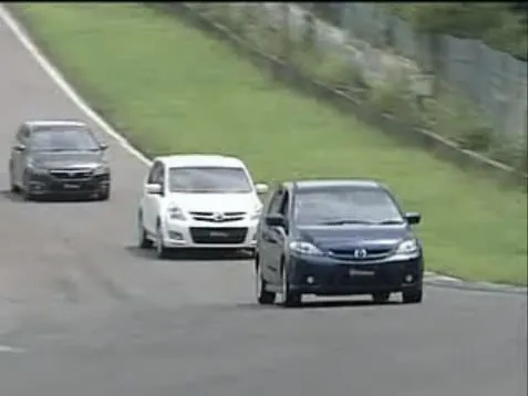 mazda_premacy_23s_race_5.jpg