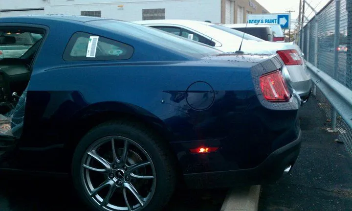 Mustang side rear.webp