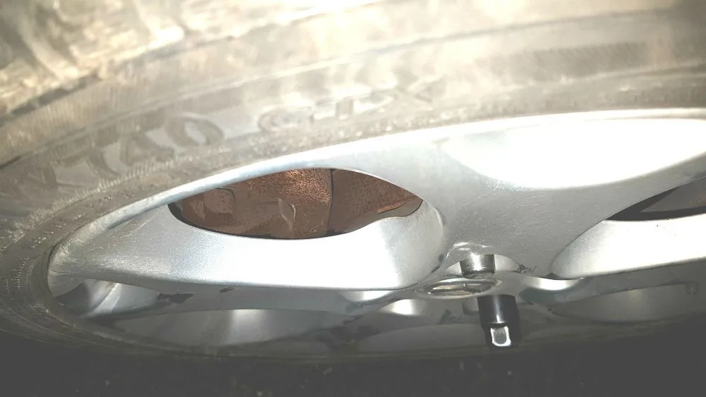 mz5_wheel_ms3_brakes_2.jpg