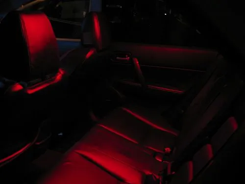 newleds011bat6.jpg
