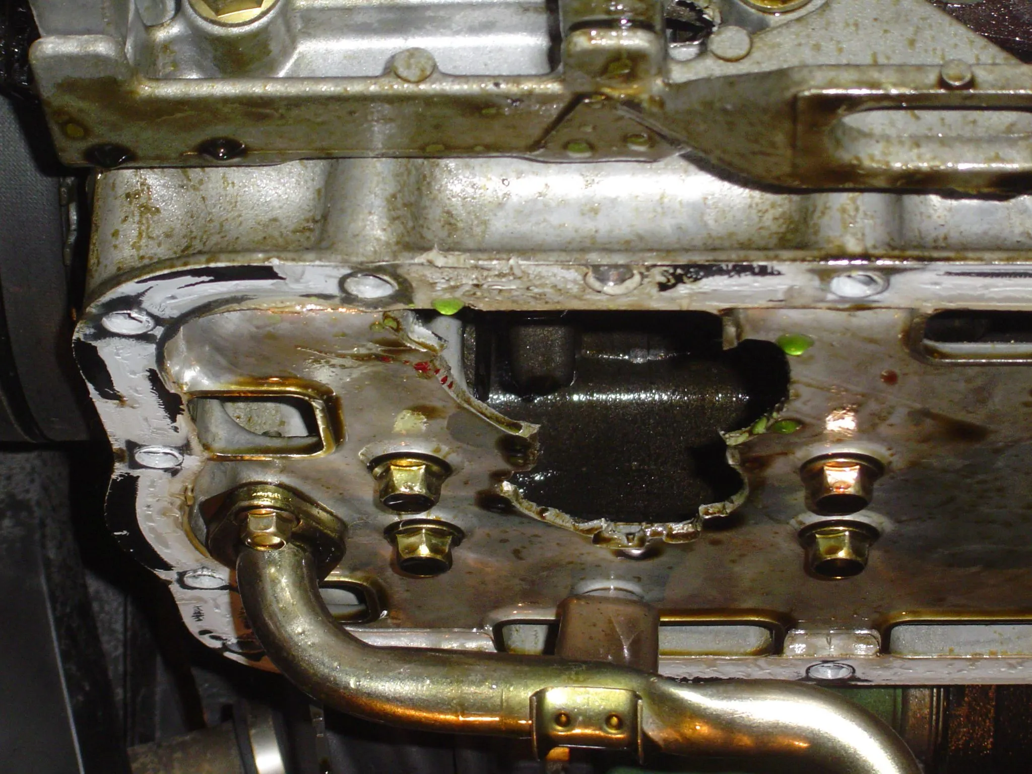 oil pan hole.JPG