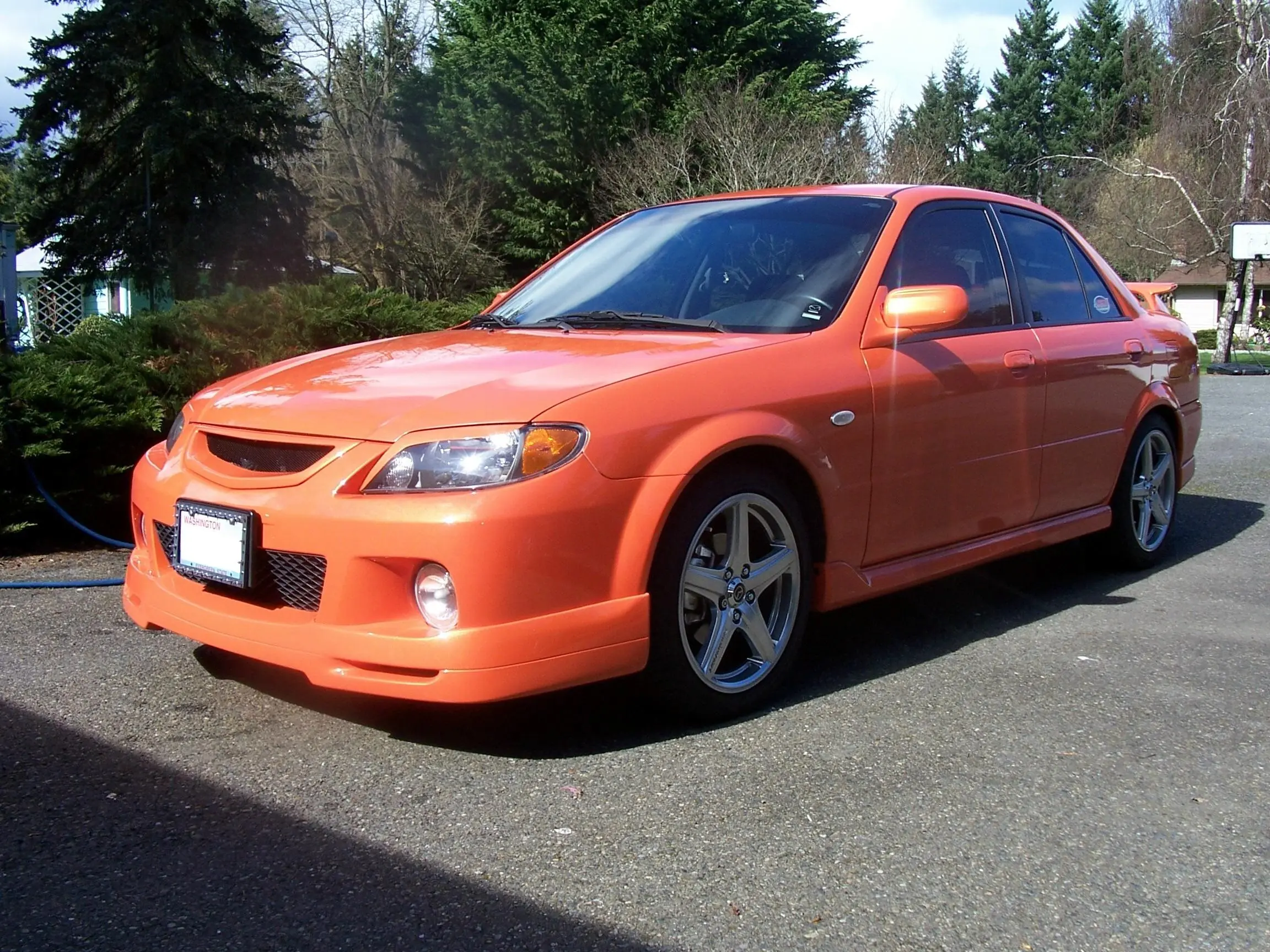 orangecar04.webp