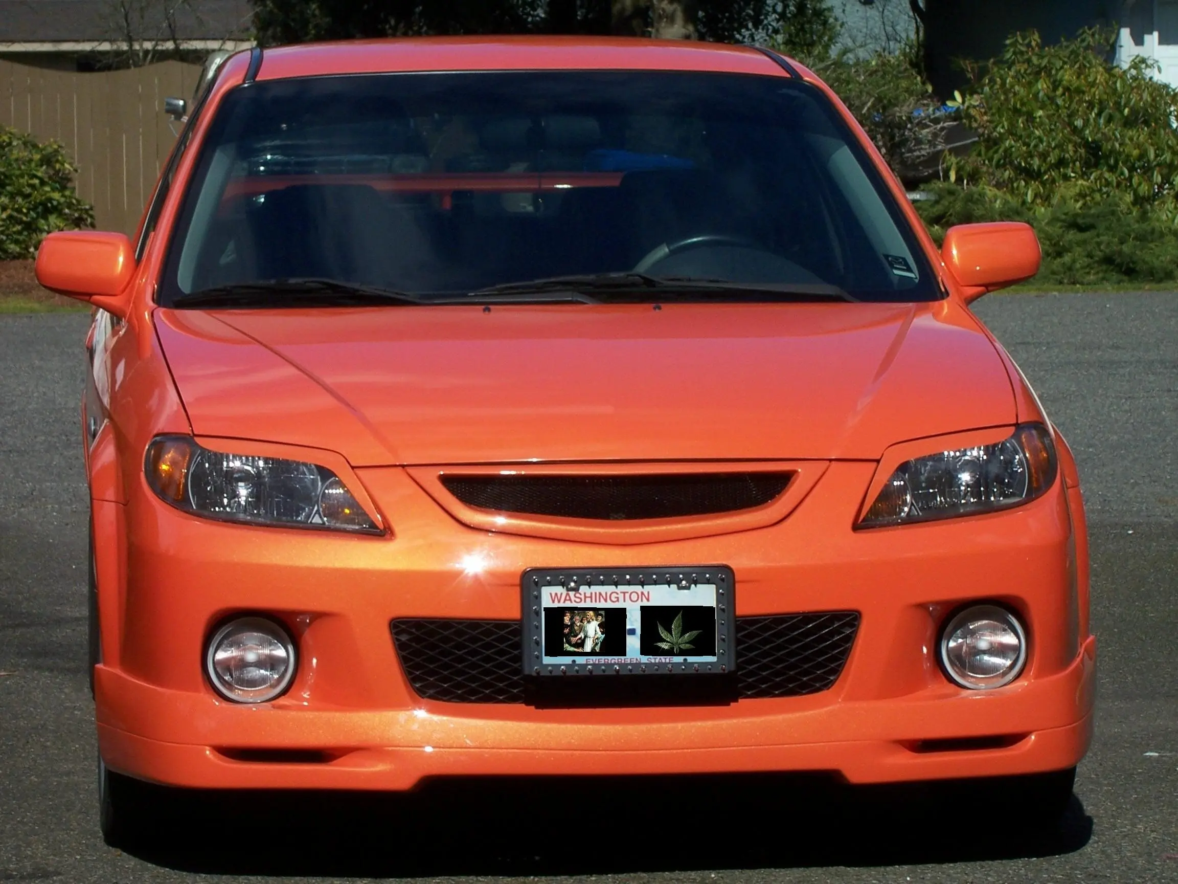 orangecar11.webp