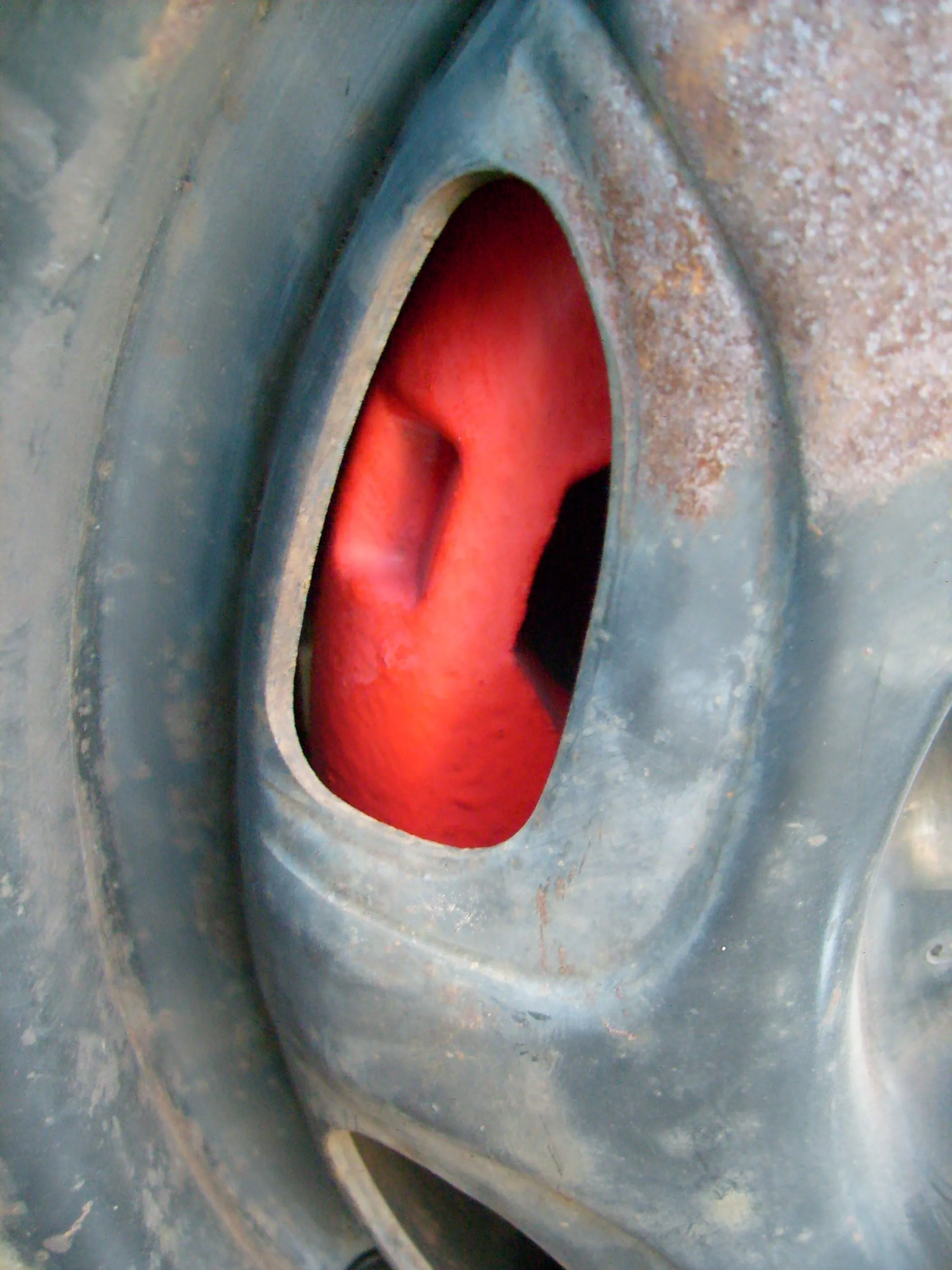 P5 - Caliper Clearance with 14 Steel Wheels 004.jpg
