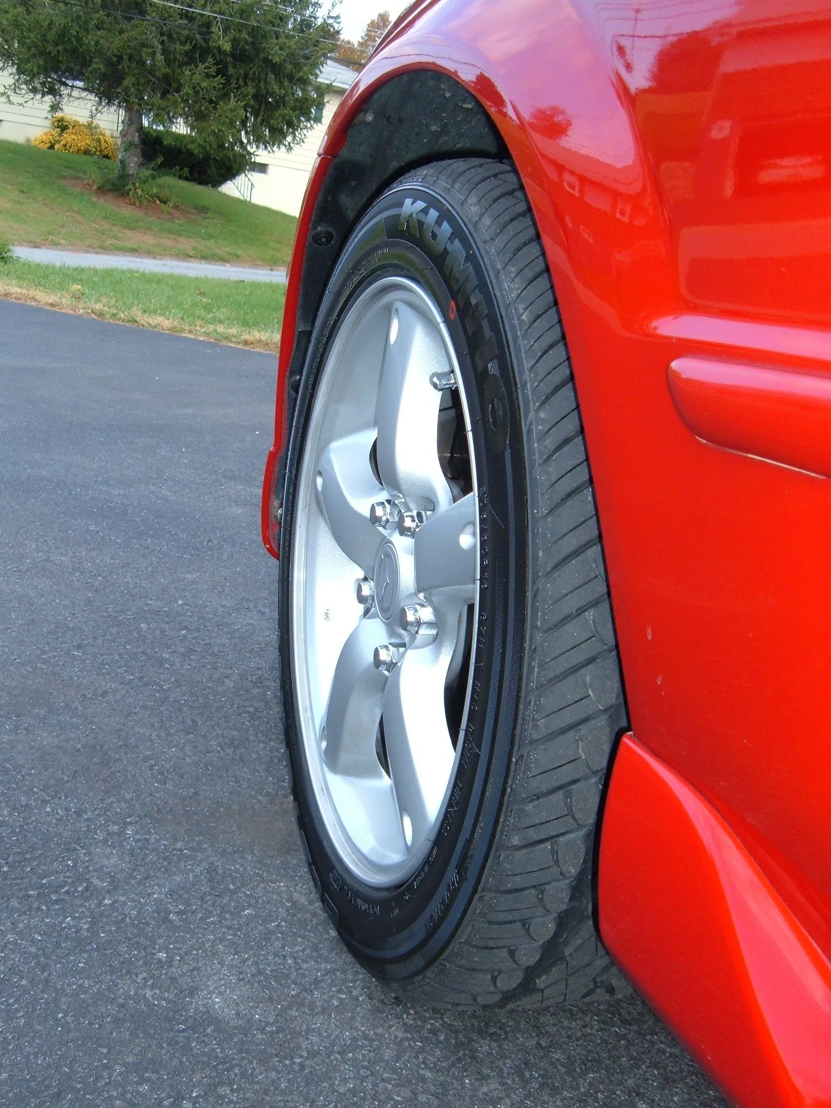 P5 With Mazda Tribute Wheels (4).jpg