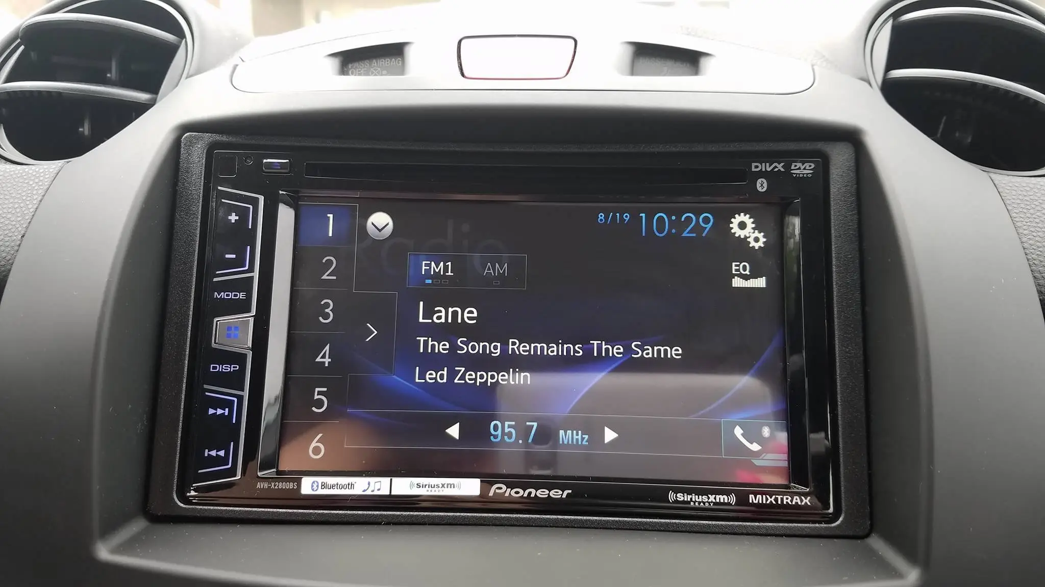 Pioneer2800.jpg