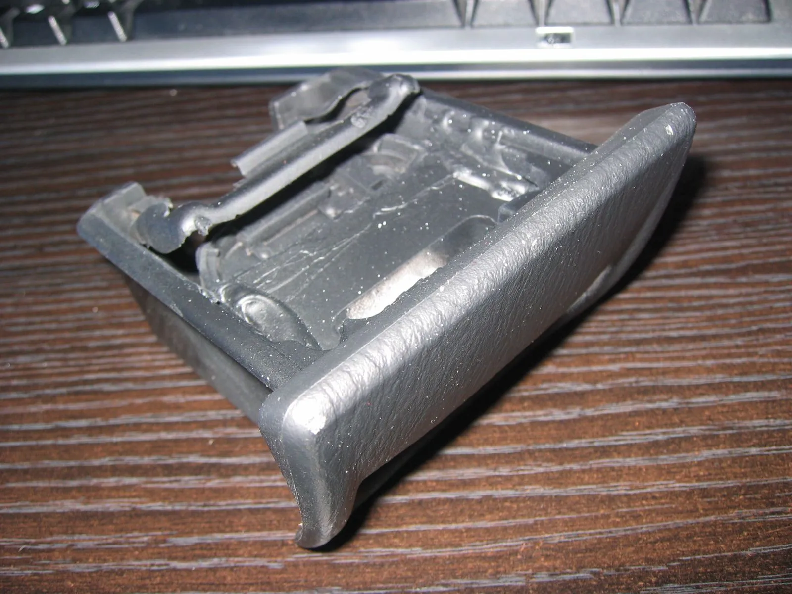 protegecelco 015.webp