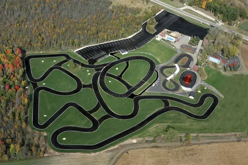 racetrac (Medium).webp