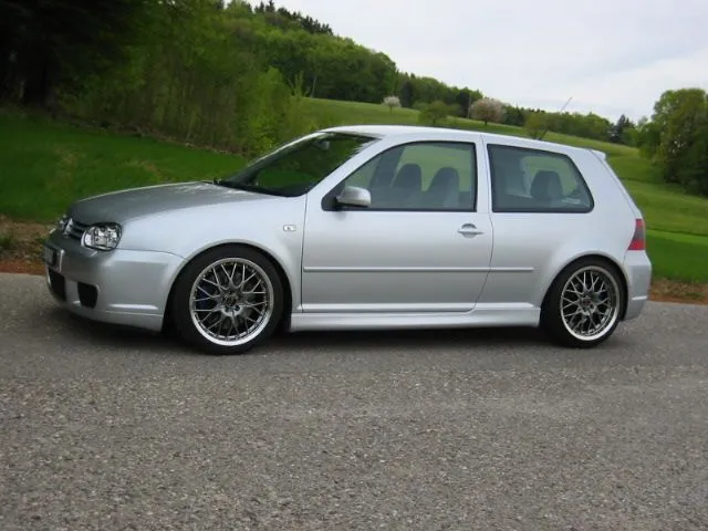 Ralph_R32_3.jpg